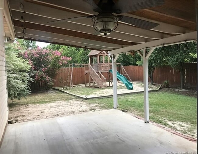 Foto del edificio - 3514 Clovis Ct