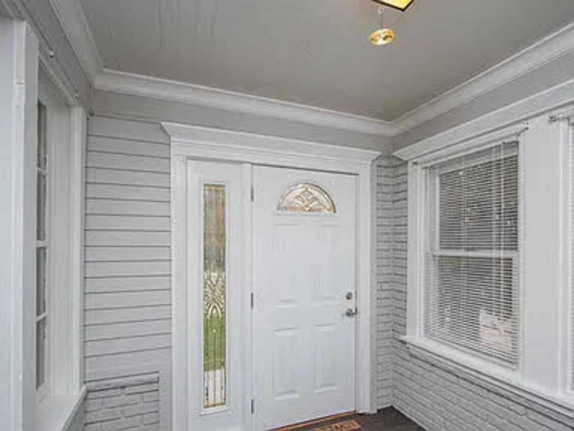 Primary Photo - Large home in a convenient location