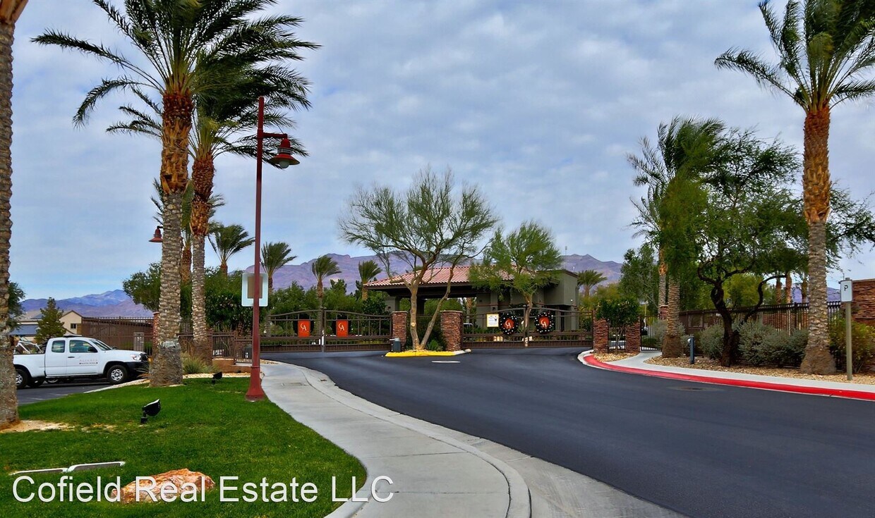 Primary Photo - 5 br, 3 bath House - 7376 Summer Duck Way