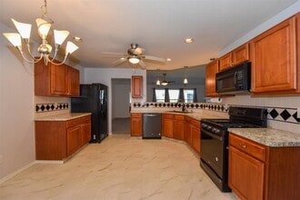 Building Photo - 16122 Speyburn Ct