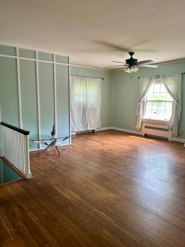 Foto del edificio - 2 Bedroom in Downtown Hendersonville!