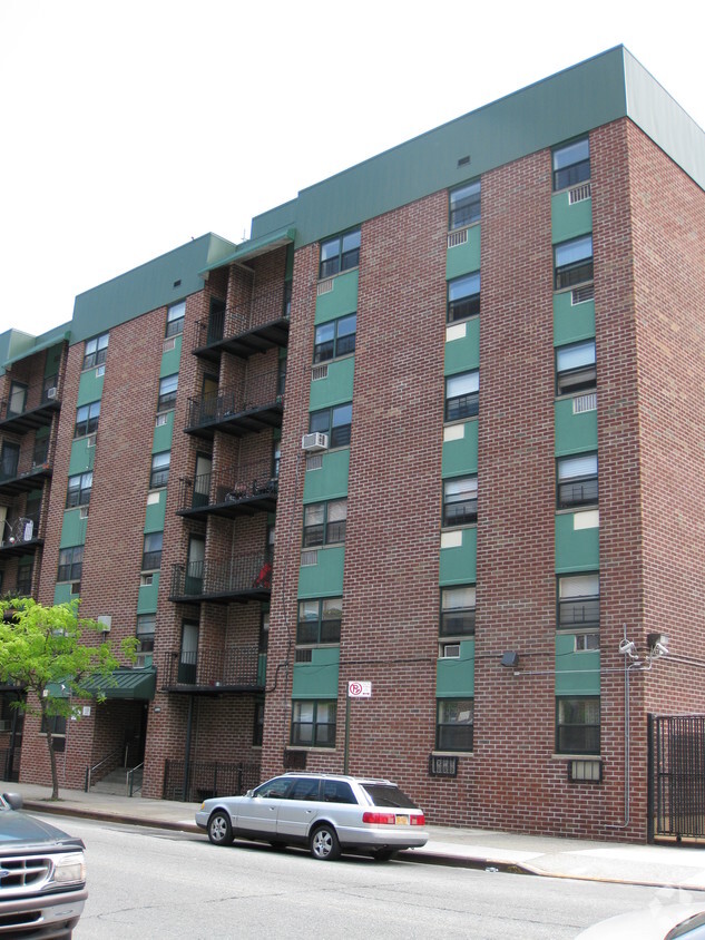 El Betty Shabazz Apartaments - The Betty Shabazz Apartments