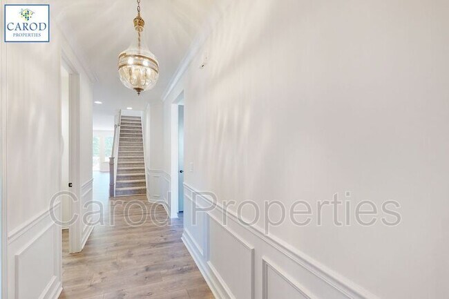 Foto del edificio - 4179 Stream Dale Cir NW