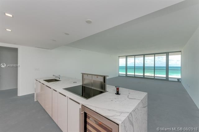 Building Photo - 321 Ocean Dr