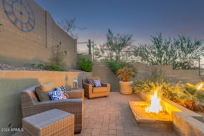 Foto del edificio - 3749 W Whitehawk Ct