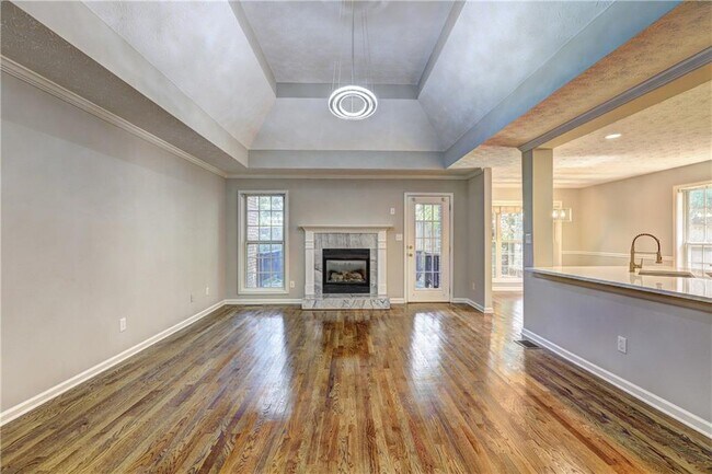 Building Photo - 4030 Anastasia