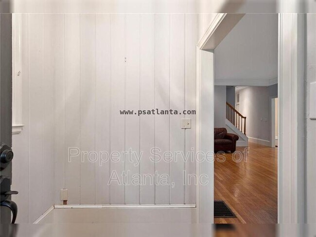 Foto del edificio - 1742 Monroe Dr NE