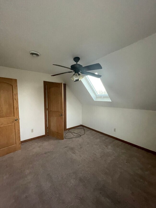 Foto del edificio - 2949 N Sherman Blvd