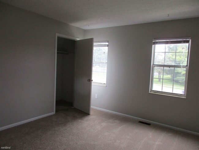 Building Photo - 2 br, 1.5 bath Condo - 1183 Bethel Rd