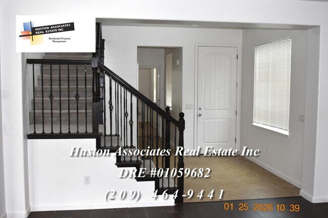 Foto del edificio - 5953 Pebblestone Way