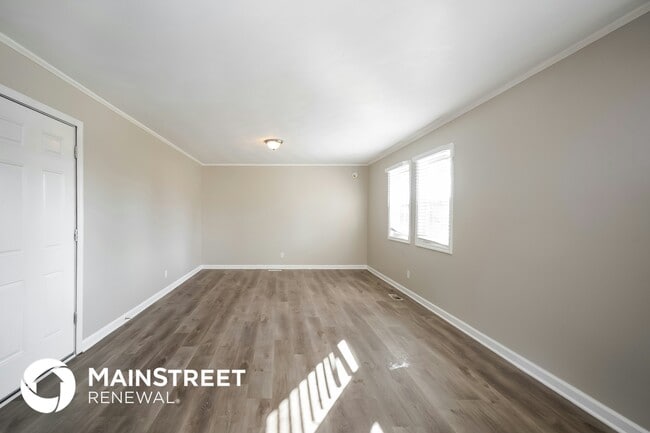 Building Photo - 4123 Ridgeway Dr