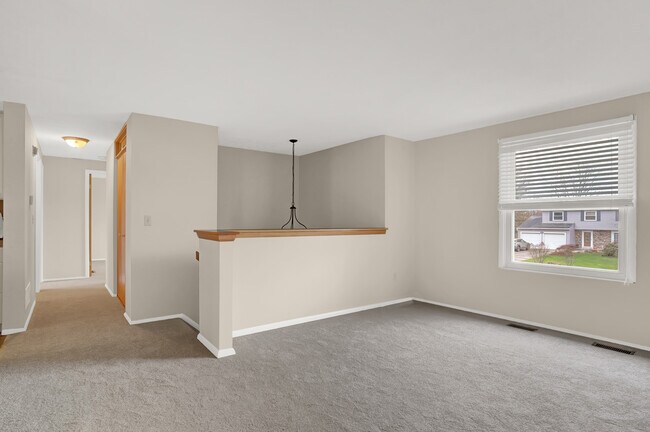 Foto del edificio - 4270 Sunnyview Dr