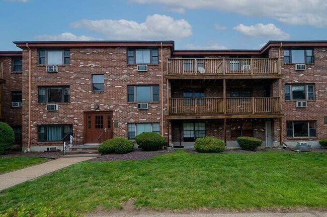 Foto del edificio - 14B Mayberry Dr