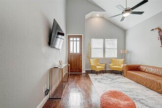 Building Photo - 5411 Camaguey St