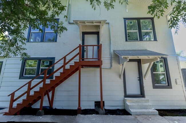 Foto del edificio - 1702 Ethel Ave