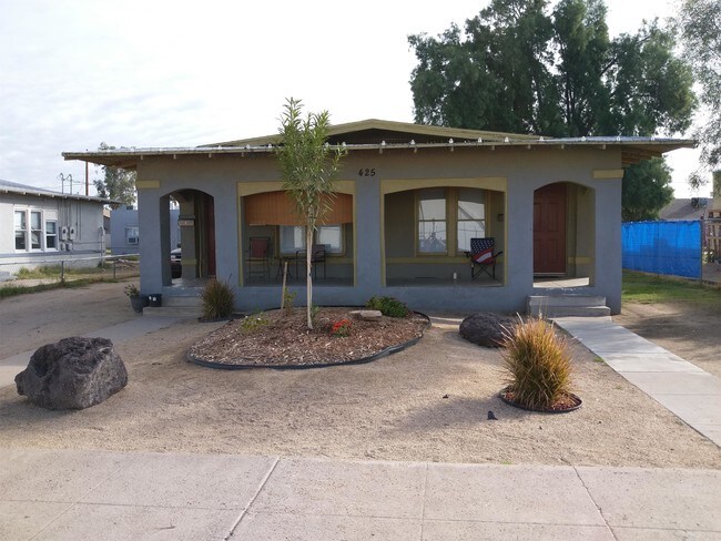 Foto del edificio - 425 N 18th Dr