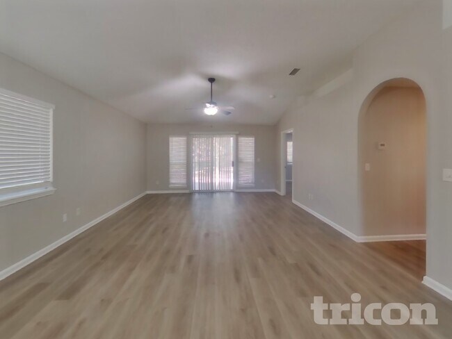 Foto del edificio - 3287 Guernsey Ct