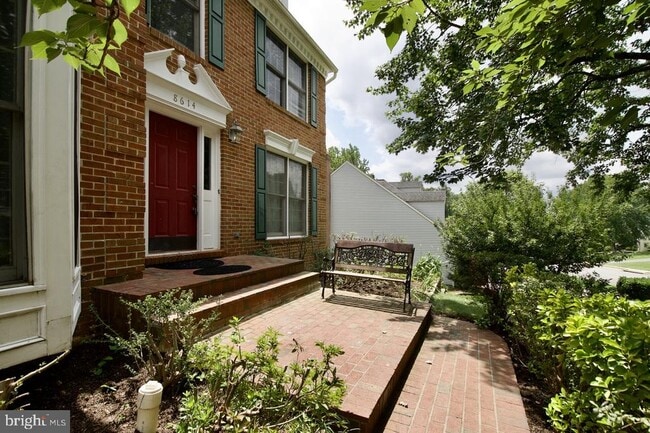 Building Photo - 8614 Oak Chase Cir