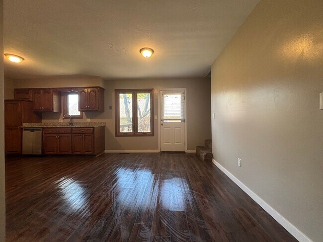 Foto del edificio - Nice 3 bedroom 3 full bathroom patio home ...