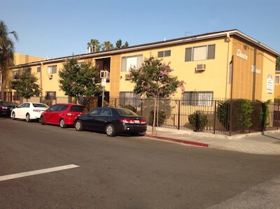 Building Photo - 3005 Shrine Pl
