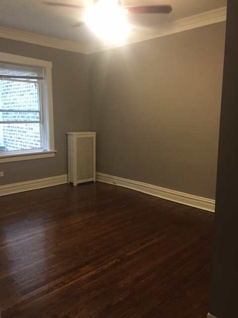 Foto del edificio - 2465 N Clark St