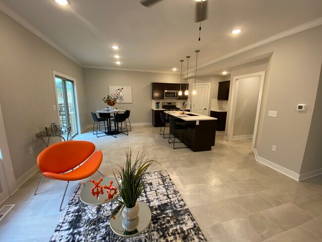Foto del edificio - 7332 Griffey St