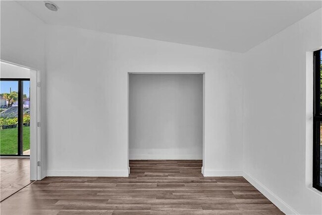 Foto del edificio - 2020 NW 9th St