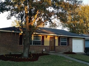 Building Photo - 1536 Natchez Ln