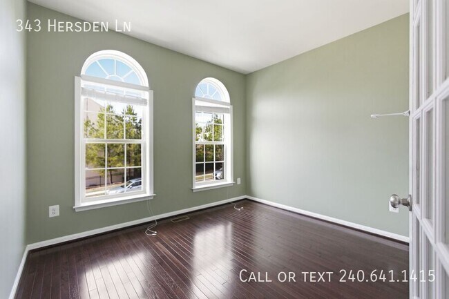 Building Photo - 343 Hersden Ln
