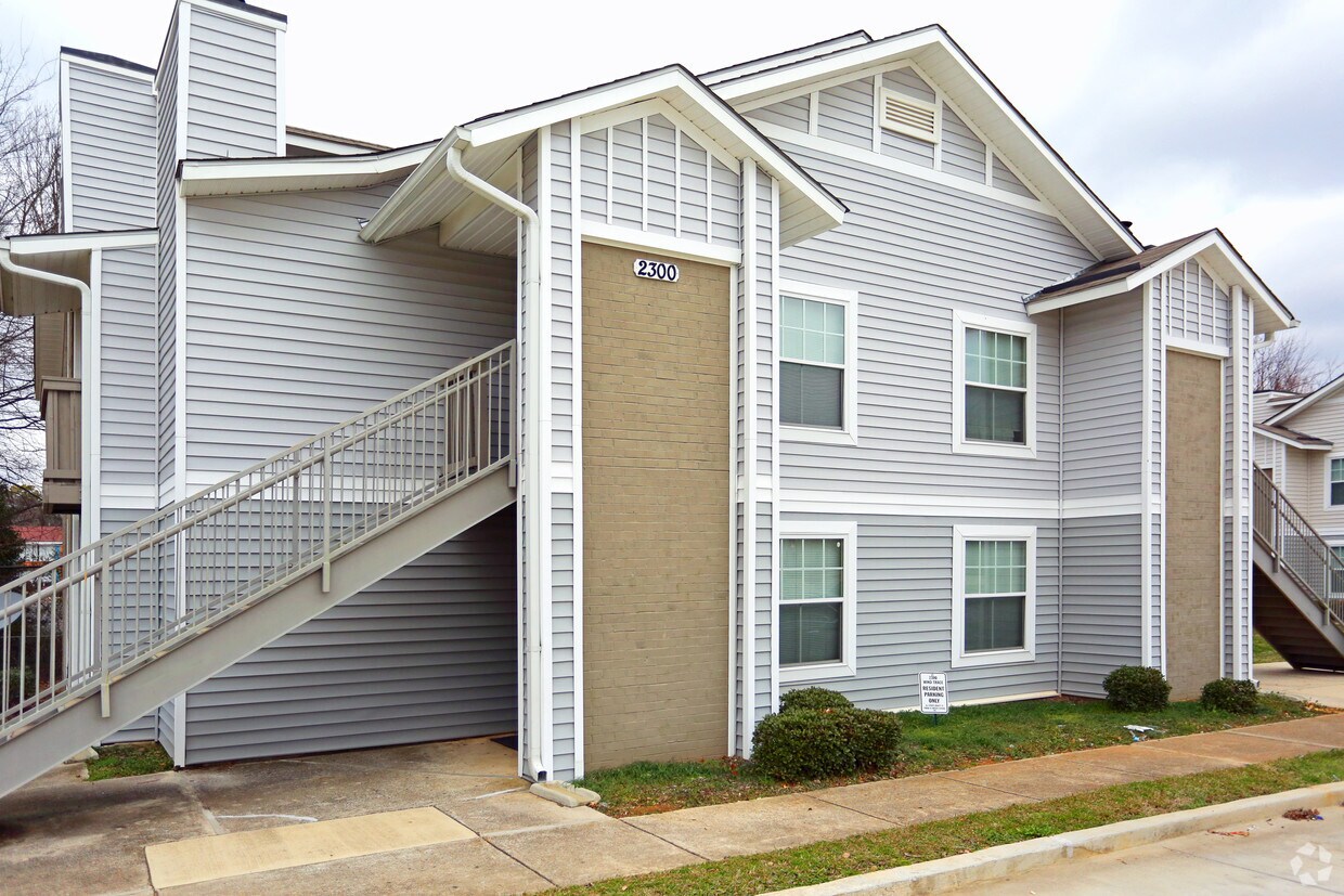 Building Photo - Windtrace Apartments