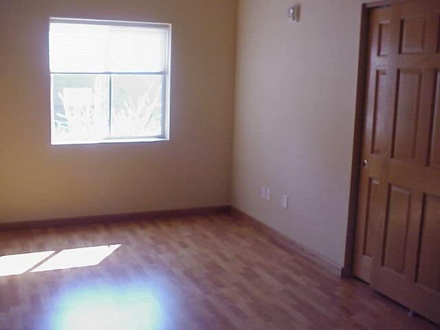 Building Photo - 1626 Evergreen Dr