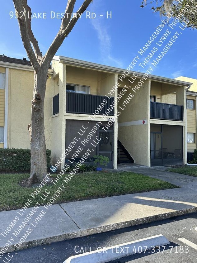 Foto principal - 932 Lake Destiny Rd