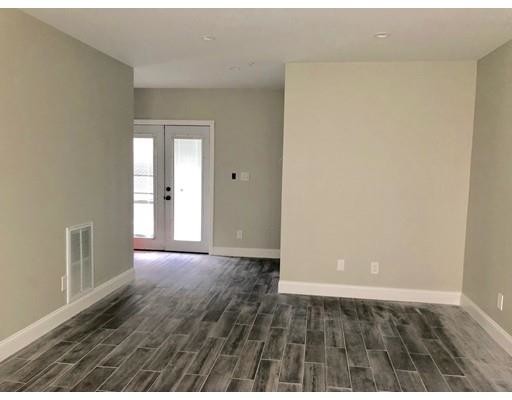 Foto del edificio - 5 W Cottage St