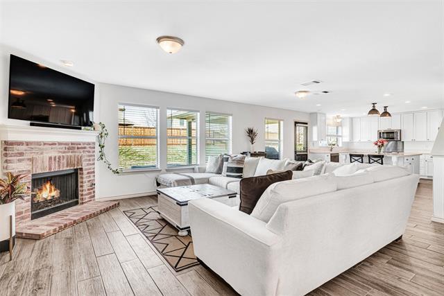 Foto del edificio - 1320 Hunter Ln