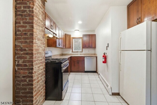 Foto del edificio - 490 S Randolphville Rd