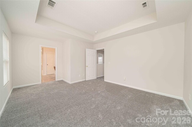 Building Photo - 2116 Sebastiani Dr