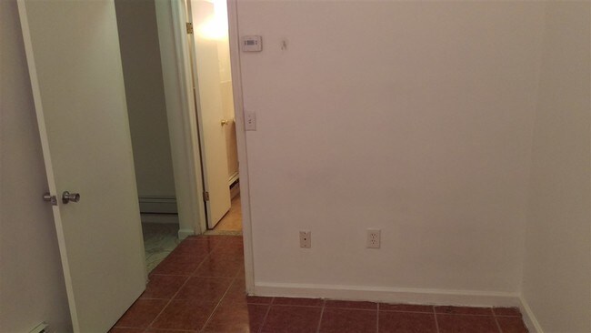 Foto del edificio - 769 Newark Ave