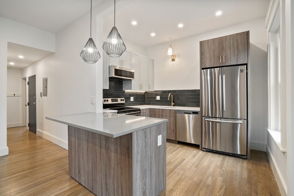 Foto principal - 512 Massachusetts Ave