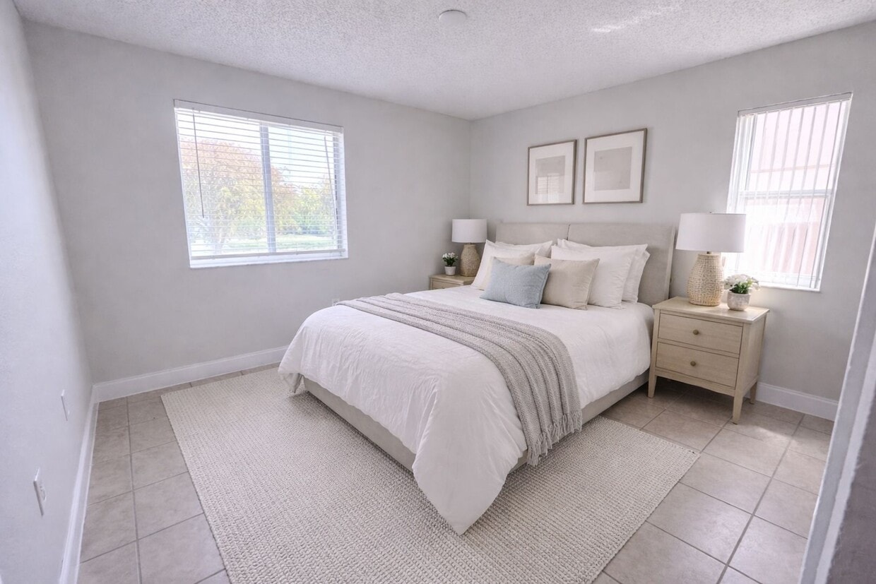 LARGE 3 BED/2.5 BA IN CORAL SPRINGS! Up to 3-Months Off! - LARGE 3 BED/2.5 BA IN CORAL SPRINGS! Up to 3-Months Off!