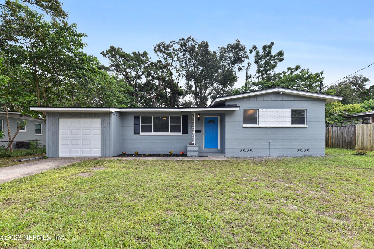 2327 Townsend Blvd, Jacksonville, FL 32211 House Rental in
