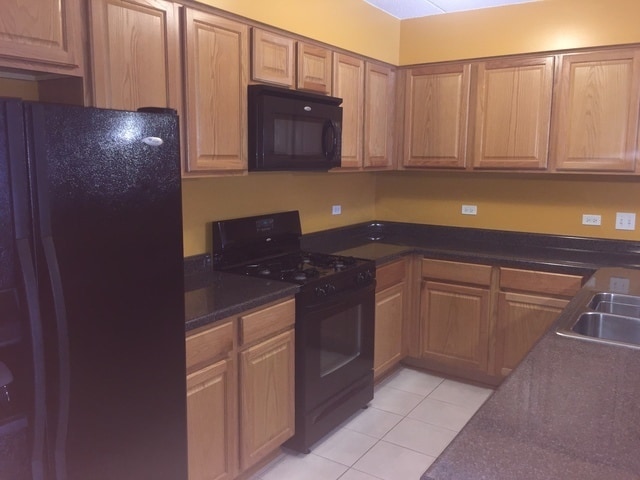 Foto del edificio - 6559 W George St
