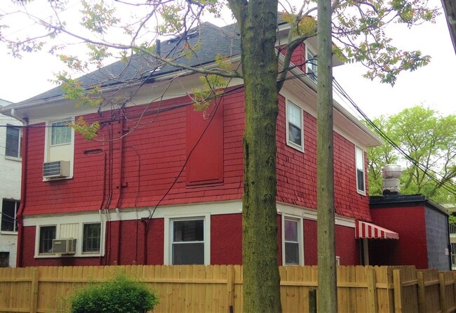 Foto del edificio - Available for Reservation 2026-27