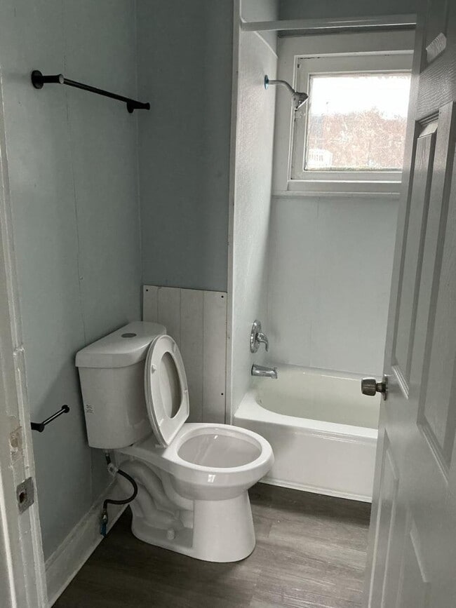 Foto del edificio - 14405 Sylvia Ave