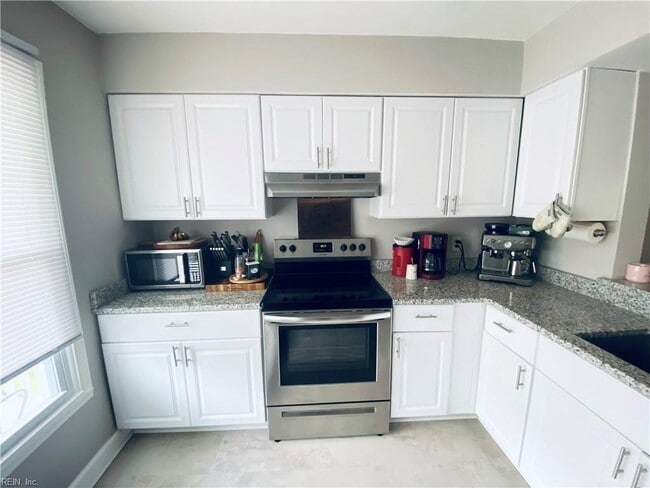 Building Photo - 5213 Johnstown Ln