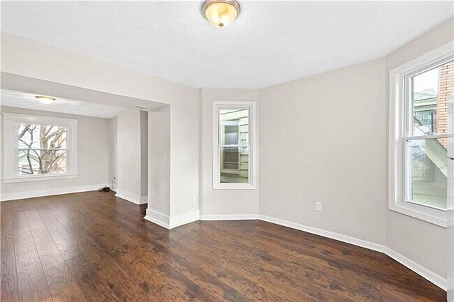 Foto del edificio - 1321 Mississippi Ave