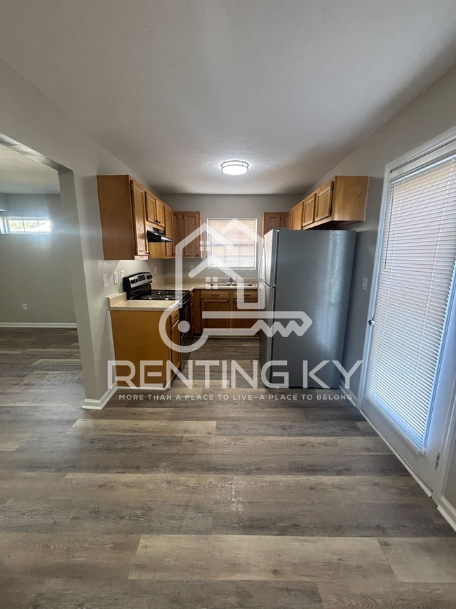 Foto del edificio - Updates Throughout 2-Bed, 1.5-Bath Townhom...
