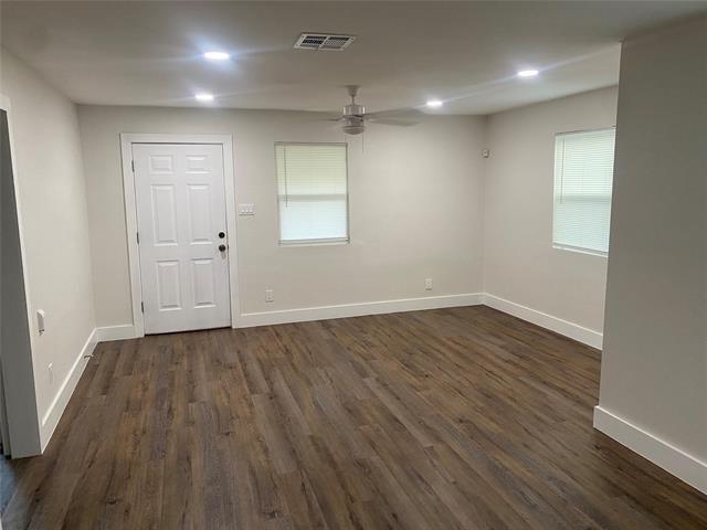 Building Photo - 2307 Lea Crest Dr