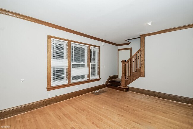 Foto del edificio - 3 br, 1 bath House - 3347 Bryant Avenue N