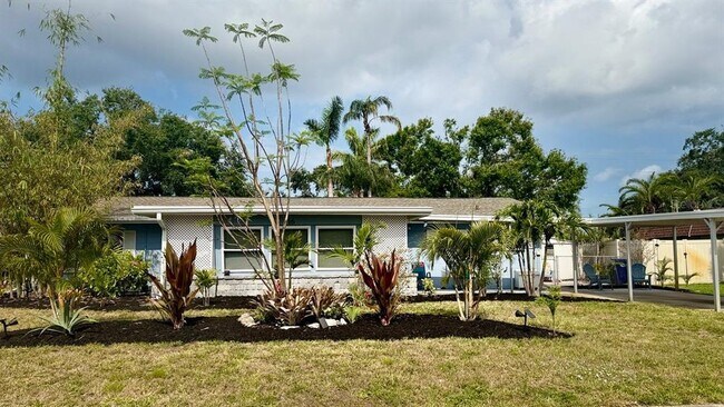 Foto del edificio - 716 50th St Ct W