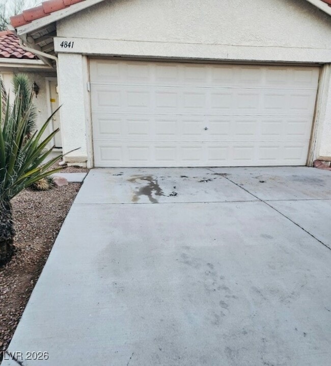 Building Photo - 4841 Farlington Dr